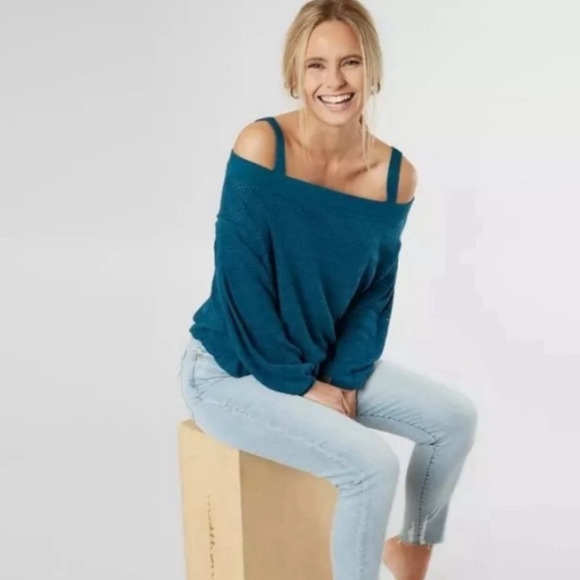 FREE PEOPLE • Teal Off-Shoulder Sistine Hacci Sweater Cold-Shoulder Top - Picture 8 of 9